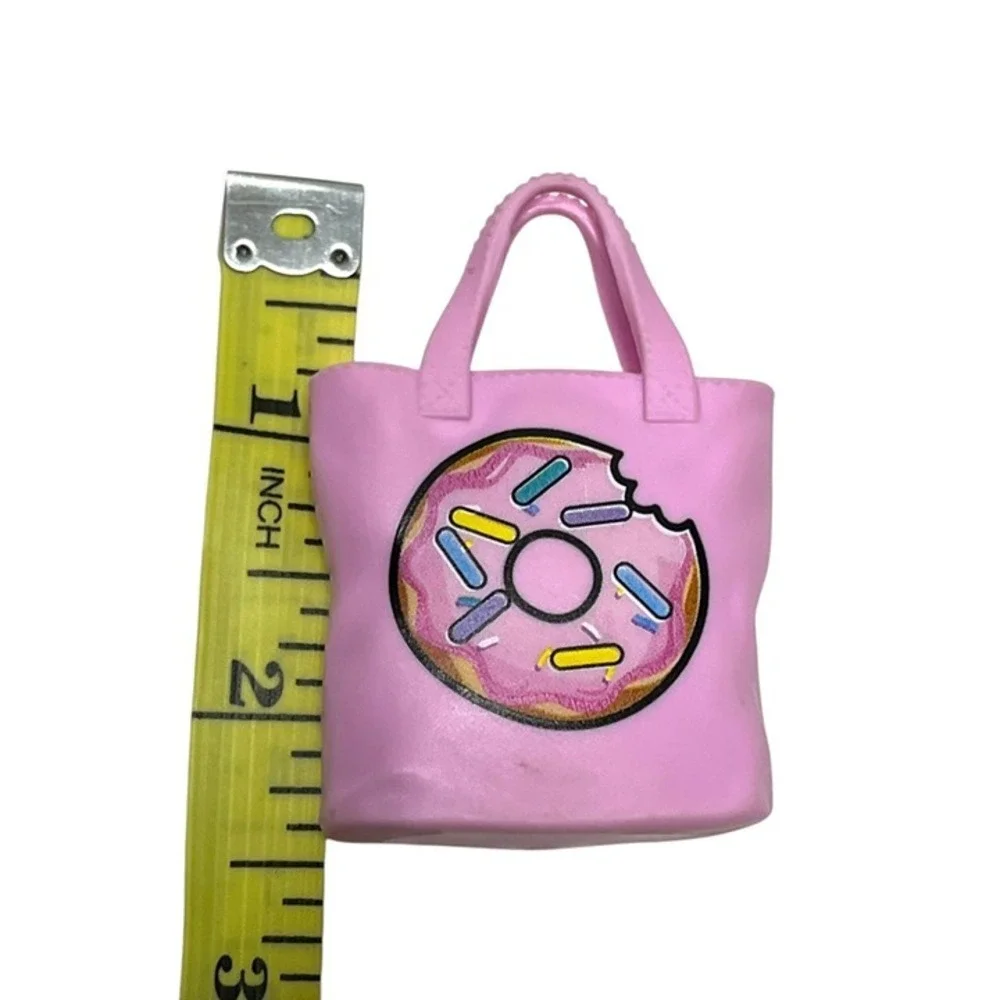 Mattel‎ Donut Kawaii Bag Purse Barbie Fashionista Accessory Diorama Clothing